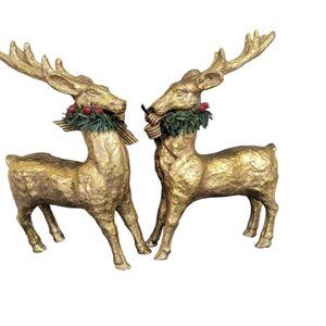 Reindeer Christmas Décor  Set Of 2 With Festive Wreaths   gold tone Holiday